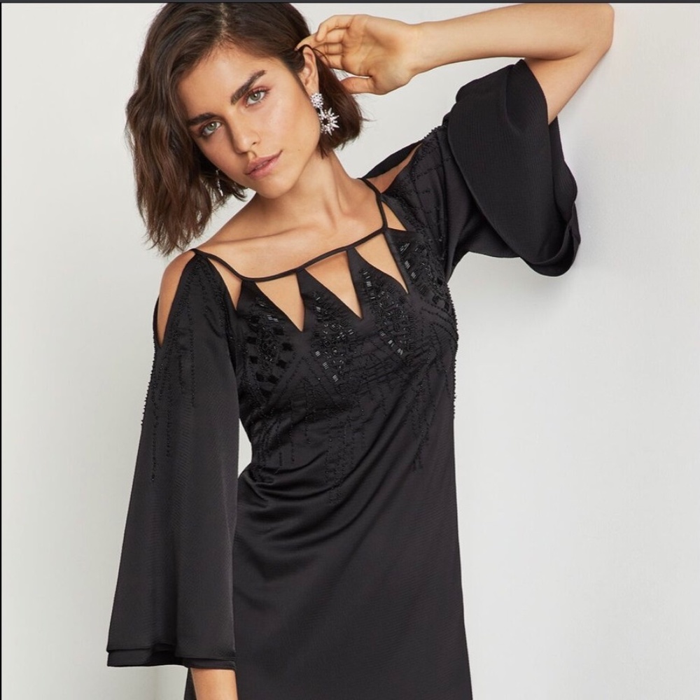 Full length black A-line gown w beaded embellishment BCBG MaxAzria - XXS